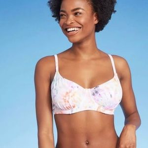 Xhiliration Ribbed Underwire Tie Dye Bikini Top